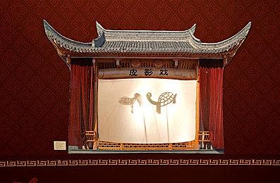 2D动作冒险游戏《寻找爱丽丝》 现已在Steam发售